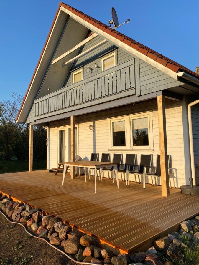 Freistehendes Einfamilienhaus Mit Boddenblick Naehe Ostsee Fuhlendorf  Экстерьер фото